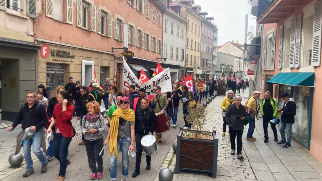 Hautes-Alpes : environ 300 personnes dans les rues de Gap pour ce 1er mai