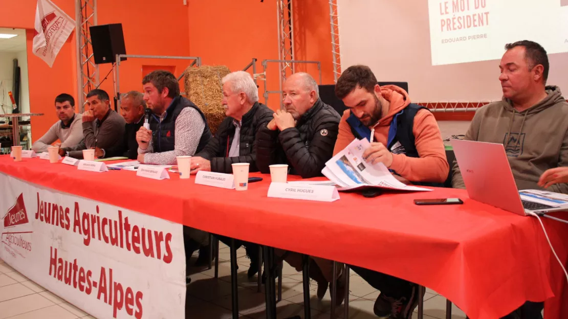 Hautes-Alpes : le bureau des Jeunes Agriculteurs renouvelé