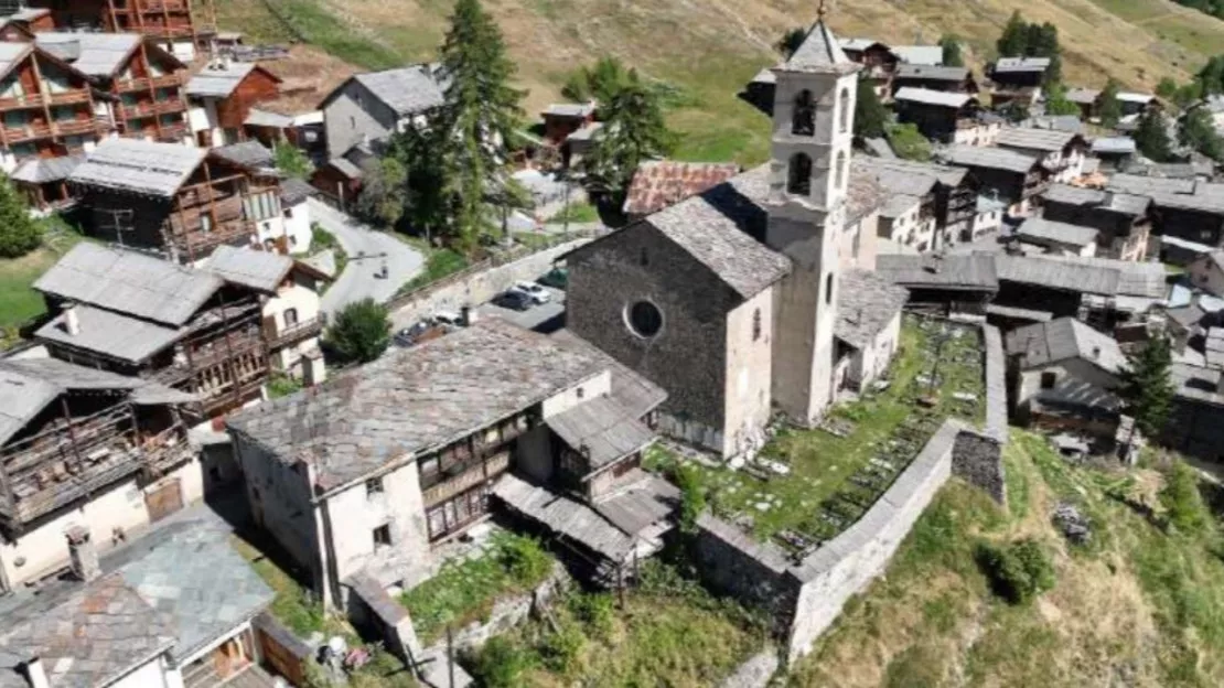 Hautes-Alpes : le presbytère de Saint-Véran lauréat de la mission patrimoine 2024