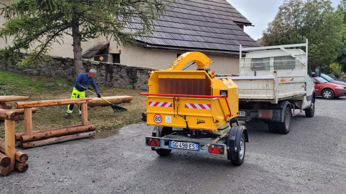 Hautes-Alpes : les déchets verts récoltés à Puy Saint-Pierre