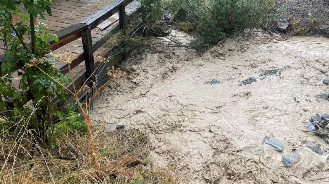 Hautes-Alpes : Montgenèvre touchée par des crues