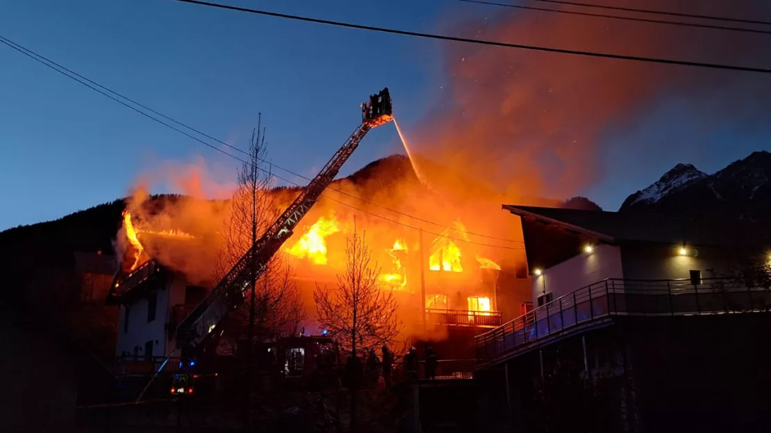 Hautes-Alpes : un important feu à Villard Saint Pancrace