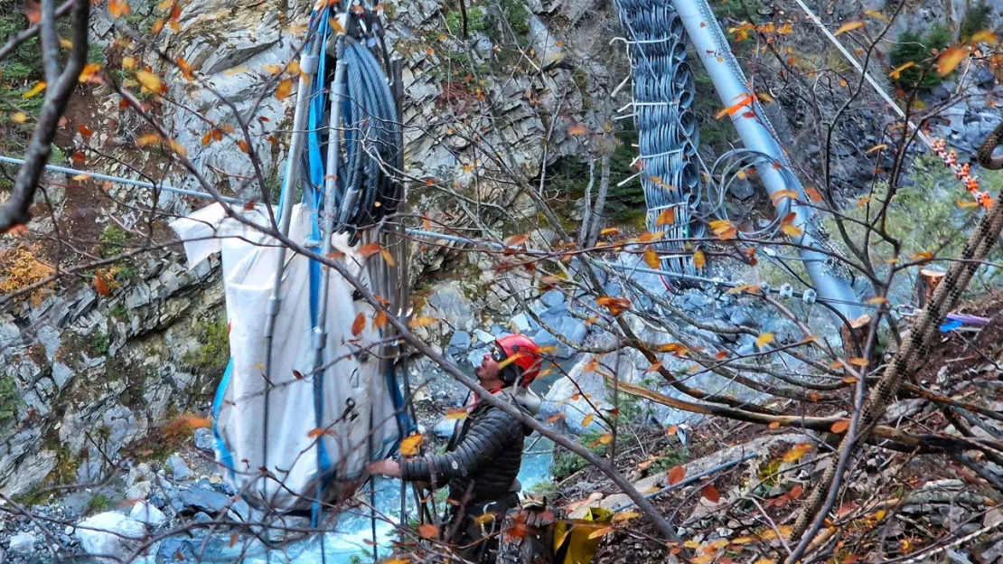 Les travaux se poursuivent sur la RD 902 dans le Queyras