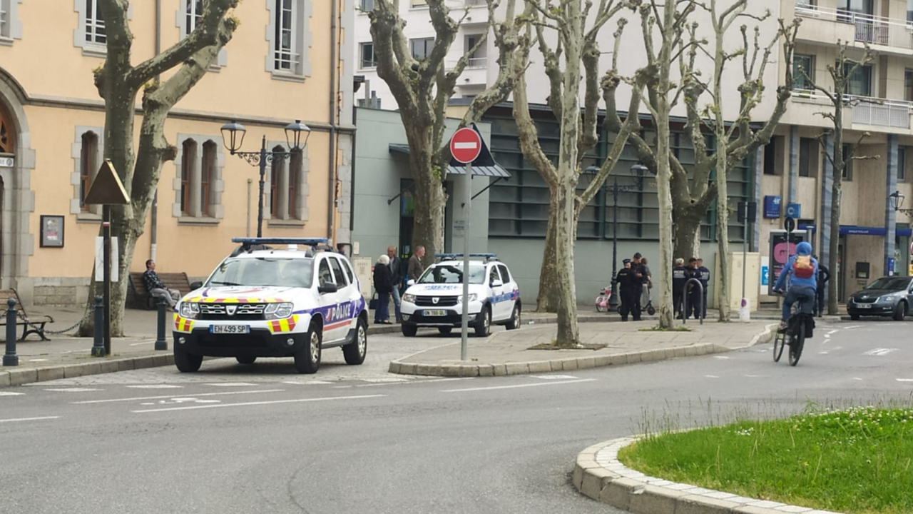 50 personnes et 20 v&eacute;hicules contr&ocirc;l&eacute;s &agrave; Gap