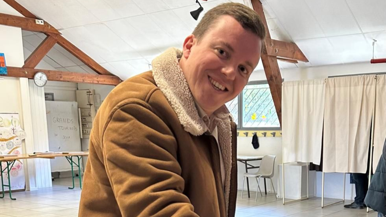 Candidat du RN à Gap, Raphaël Leroux renonce finalement à siéger au conseil municipal Candidat du RN à Gap, Raphaël Leroux renonce finalement à siéger au conseil municipal