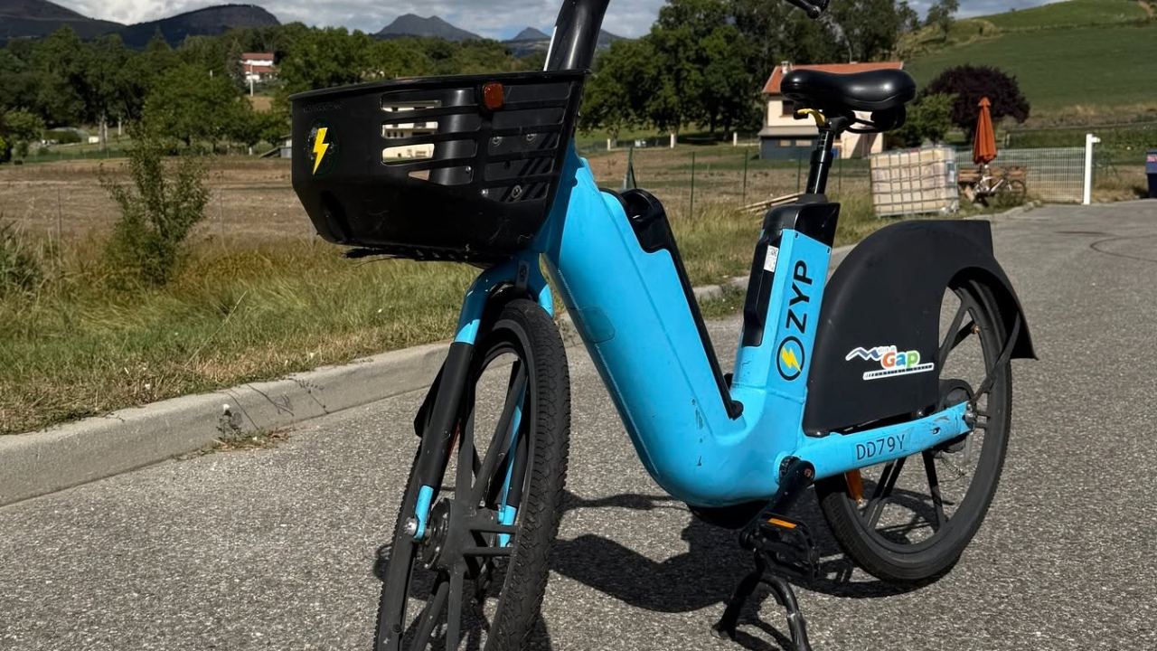 Gap mise sur le v&eacute;lo &eacute;lectrique : 50 VAE d&eacute;barquent en libre-service