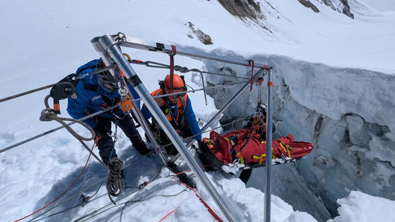 Glacier Blanc : un sexag&eacute;naire retrouv&eacute; mort dans une crevasse