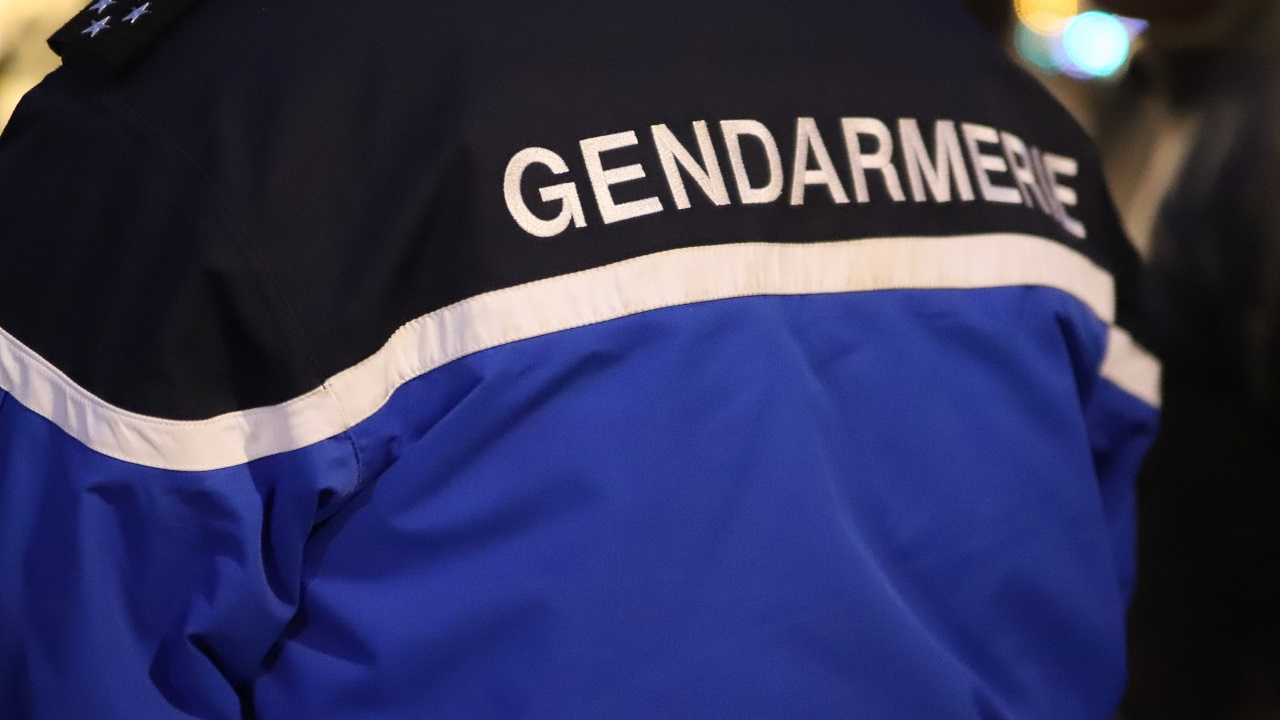 Hautes-Alpes : 21 mois de prison ferme apr&egrave;s des menaces de mort contre la famille d&rsquo;un gendarme