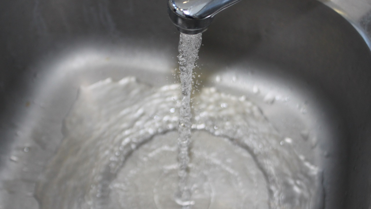 Hautes-Alpes : l'eau du robinet de nouveau potable &agrave; Rochebrune apr&egrave;s une contamination f&eacute;cale