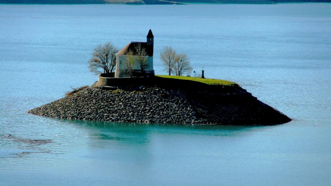 Hautes-Alpes : l’éclairage de la chapelle Saint-Michel modernisé