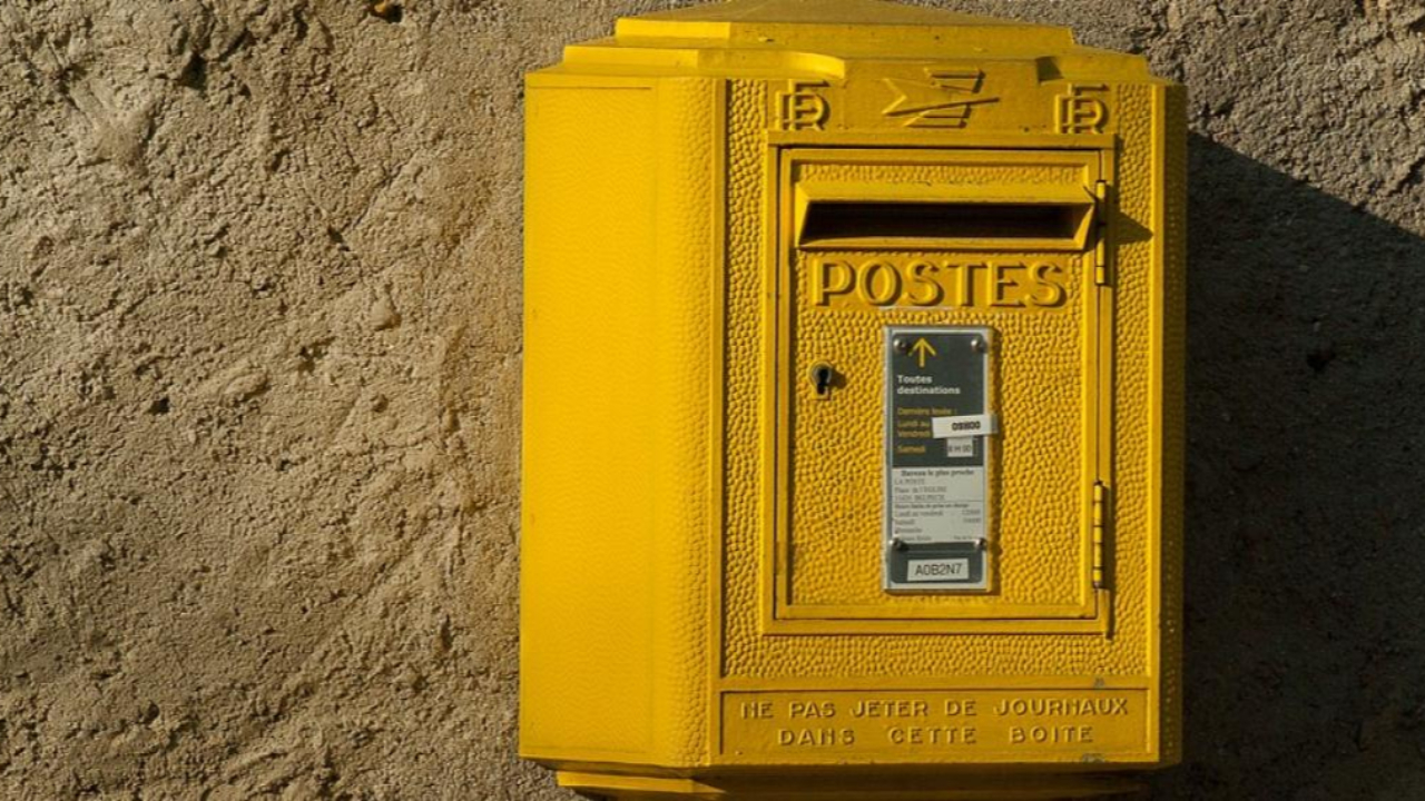 Hautes-Alpes : la nouvelle gamme courrier de la Poste fait grincer des dents