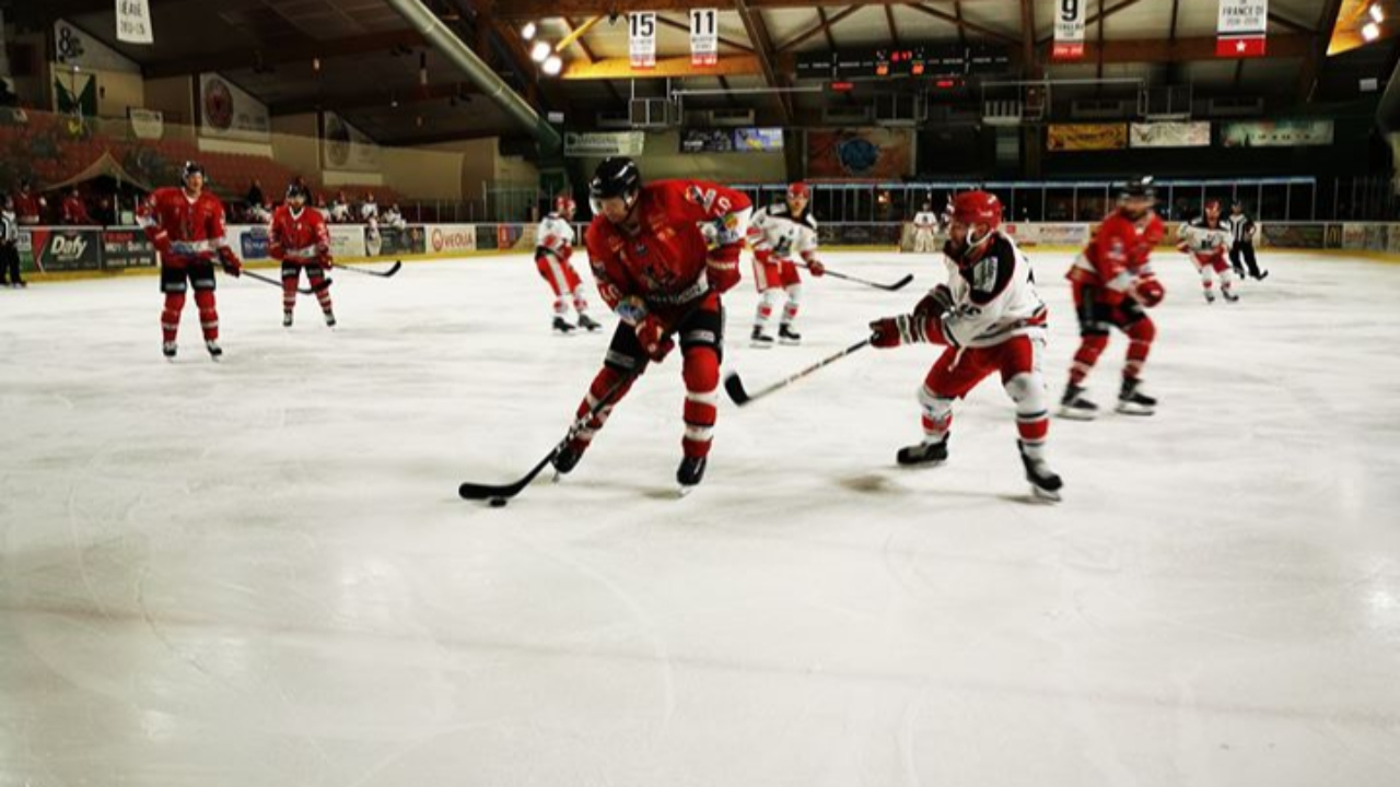 Hautes-Alpes : le calendrier des Diables Rouges enfin complété