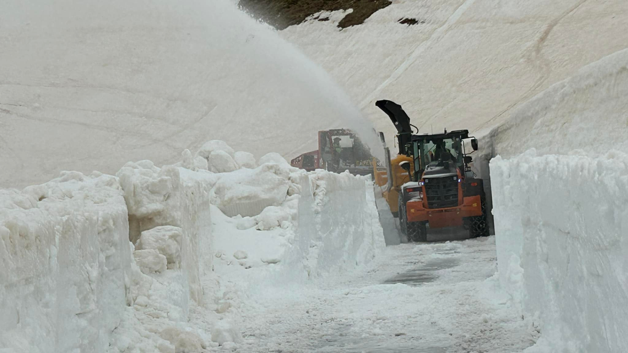 Hautes-Alpes : le col du Galibier rouvre à la circulation à 10h00 Hautes-Alpes : le col du Galibier rouvre à la circulation à 10h00