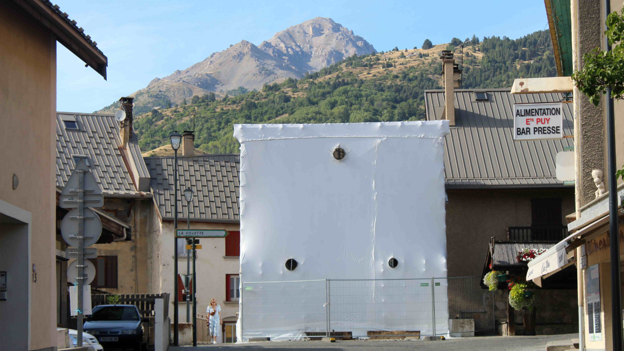 Hautes-Alpes : mauvaise surprise sur le chantier du pont-levis à Saint-Chaffrey