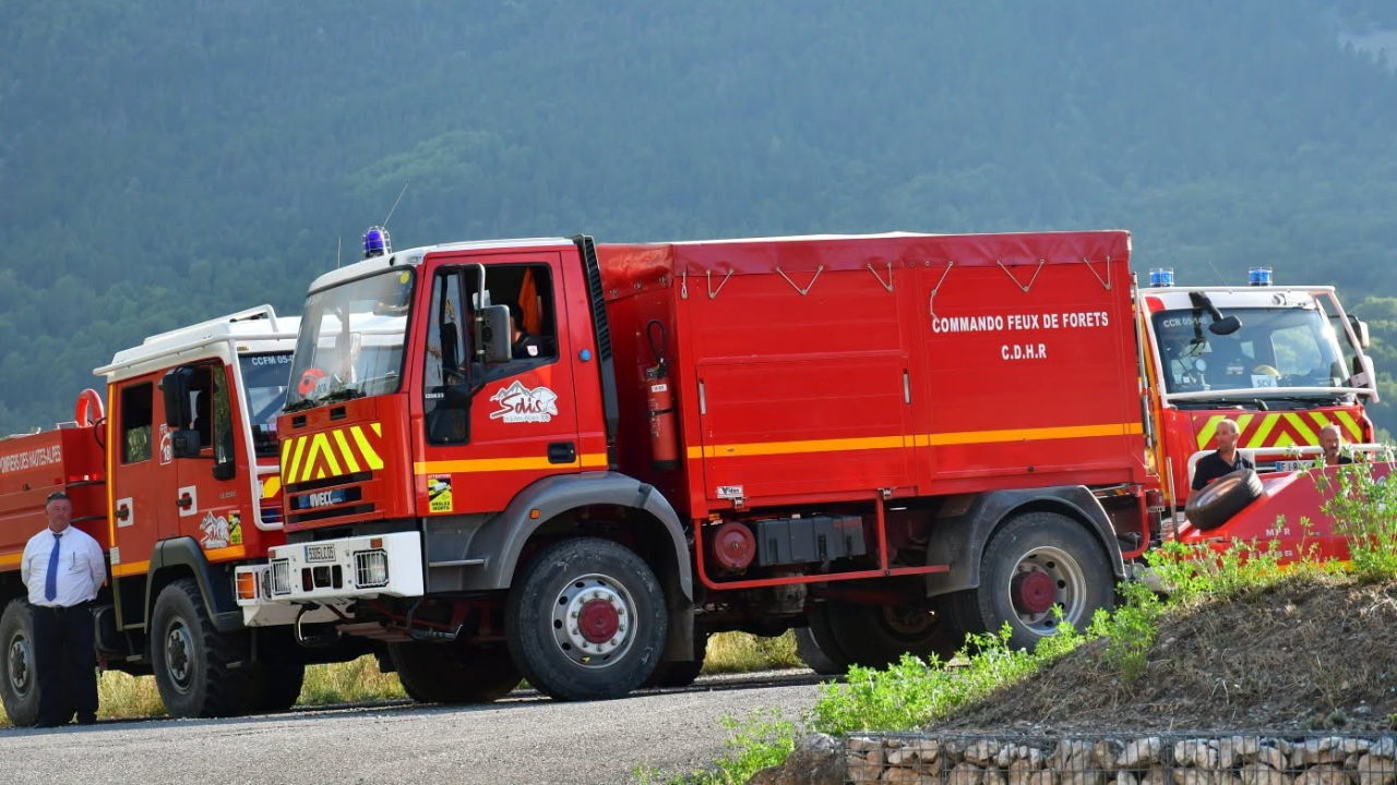 Hautes-Alpes : un d&eacute;part de feu rapidement ma&icirc;tris&eacute; dans une for&ecirc;t &agrave; Embrun