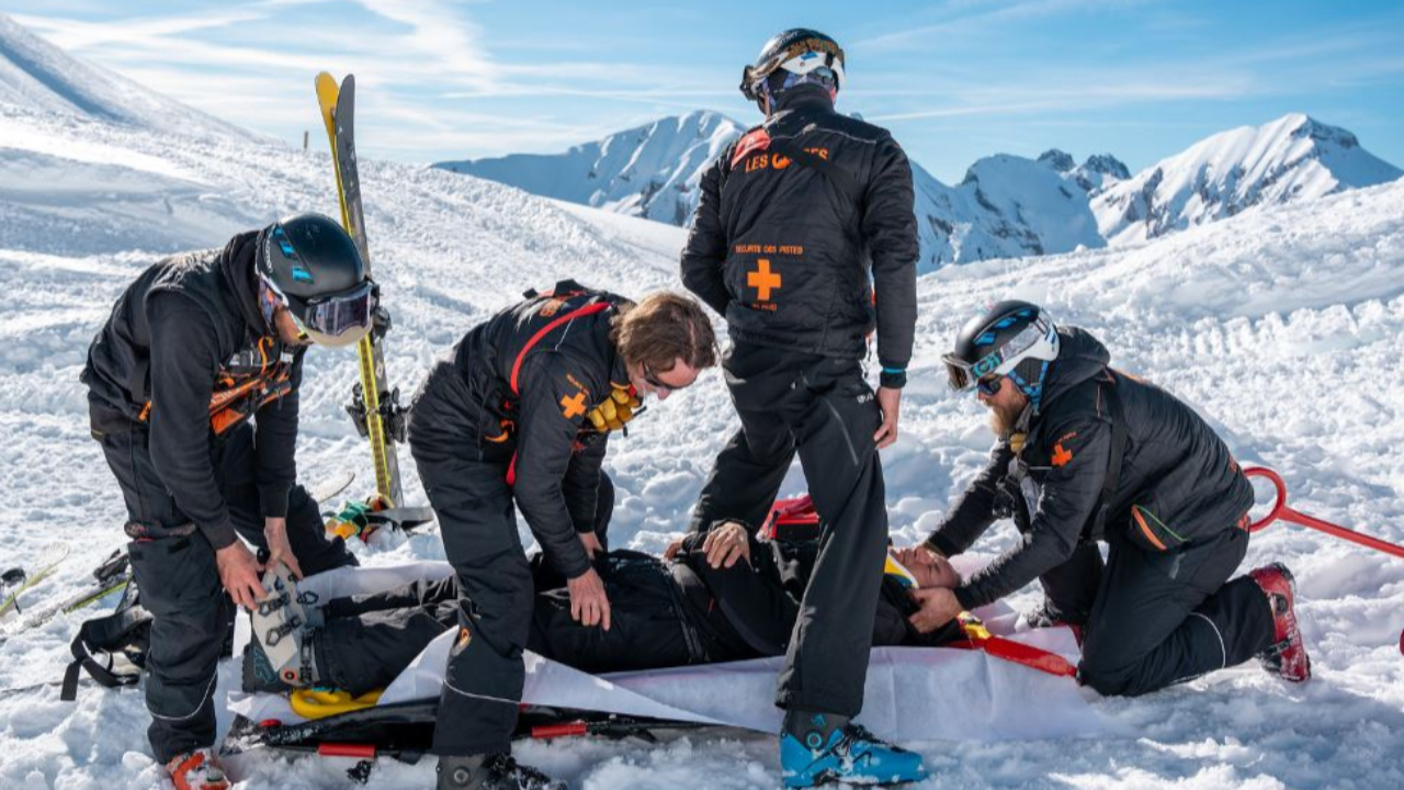 Hautes-Alpes : un exercice avalanche grandeur nature aux Orres Hautes-Alpes : un exercice avalanche grandeur nature aux Orres