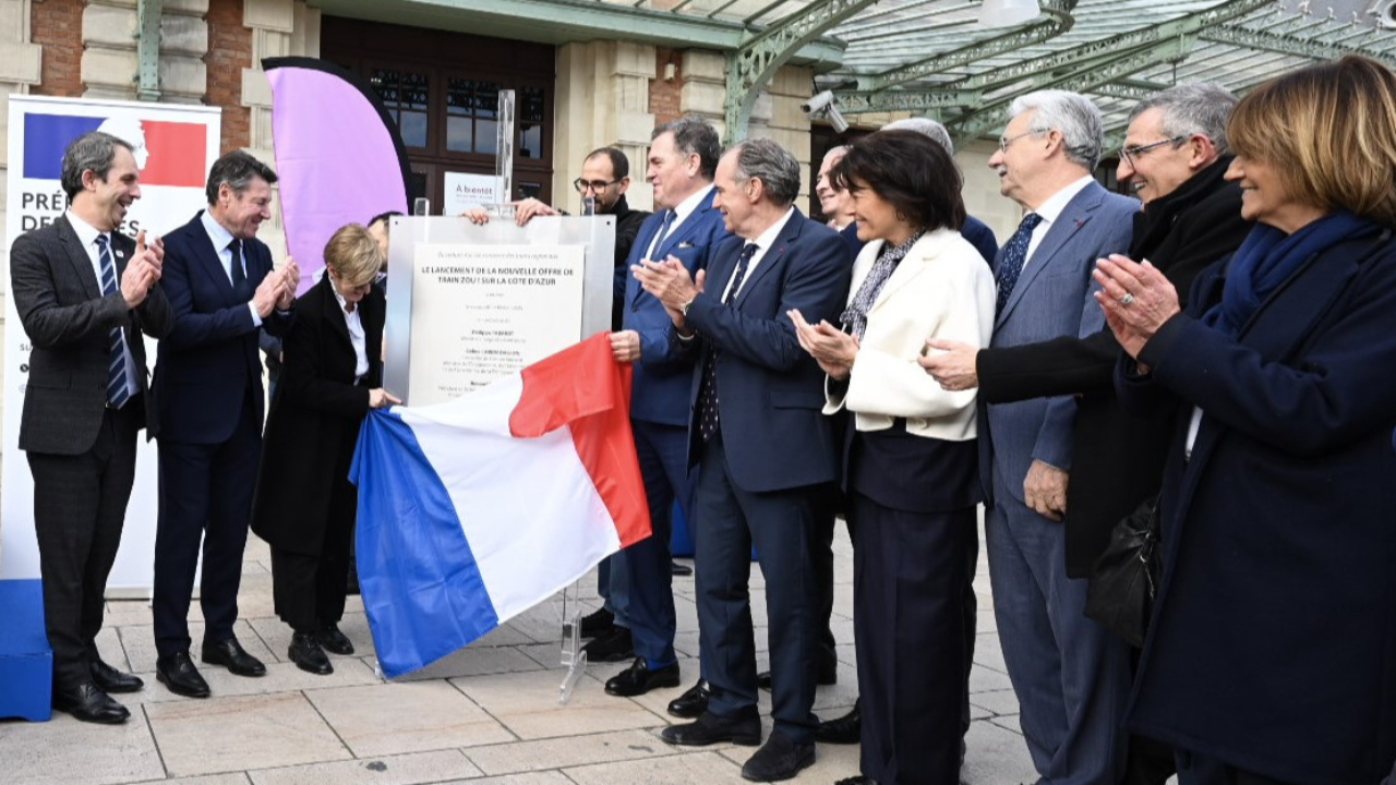 La Région Sud inaugure les premiers TER ouverts à la concurrence La Région Sud inaugure les premiers TER ouverts à la concurrence