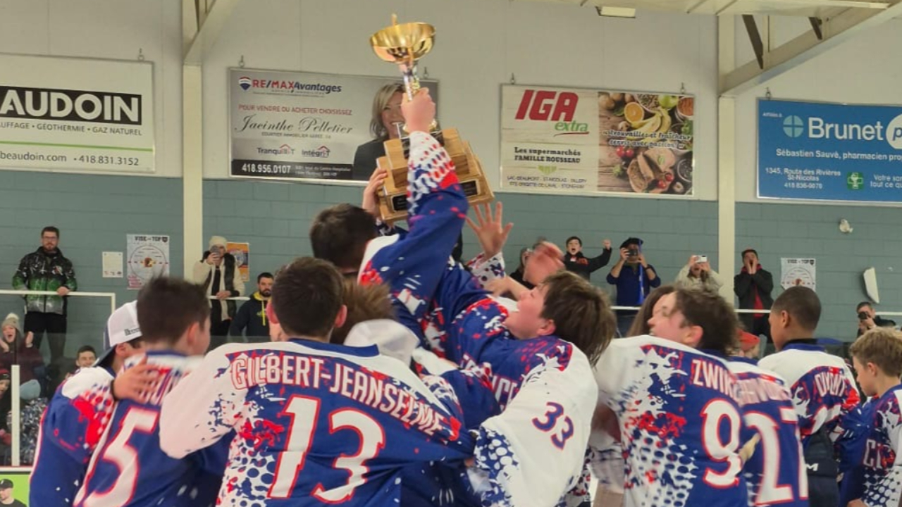 Les jeunes hockeyeurs gapen&ccedil;ais champions du monde