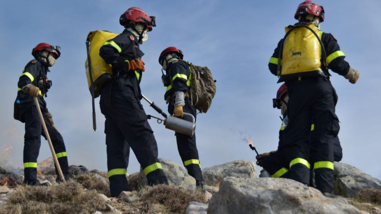 Un br&ucirc;lage dirig&eacute; en cours sur Moydans