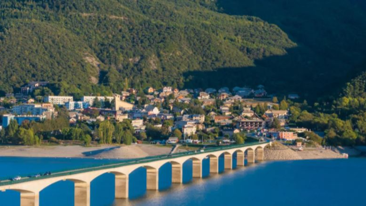 Une classe sp&eacute;cifique &agrave; Savines-le-Lac ?