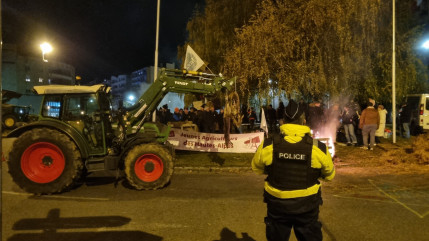 120 agriculteurs en colère à Gap