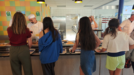 Au coll&egrave;ge de Guillestre, on mange &agrave; 60 % des produits made in Alpes du Sud