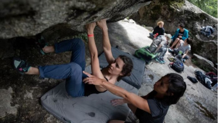 De la grimpe uniquement au féminin à Ailefroide De la grimpe uniquement au féminin à Ailefroide
