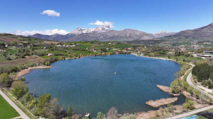 Des chiens meurent d'une intoxication : le lac de Pelleautier &agrave; l'origine de ces d&eacute;c&egrave;s ?