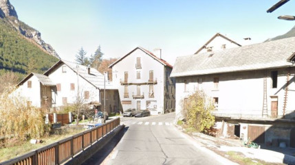 Hautes-Alpes : à la Roche-de-Rame, la RN 94 ne sera pas détournée Hautes-Alpes : à la Roche-de-Rame, la RN 94 ne sera pas détournée