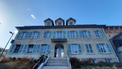 Hautes-Alpes : l'accueil au centre des finances publiques d'Embrun évolue Hautes-Alpes : l'accueil au centre des finances publiques d'Embrun évolue