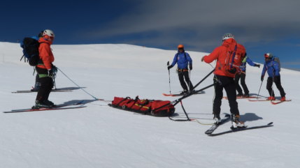 Hautes-Alpes : l'échange entre les secouristes islandais et ceux de la CRS Alpes se poursuit Hautes-Alpes : l'échange entre les secouristes islandais et ceux de la CRS Alpes se poursuit