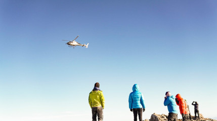 Hautes-Alpes : le chantier du téléphérique de la Grave occupé ce lundi