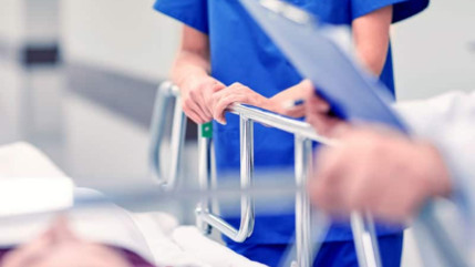 Hautes-Alpes : les métiers du soin et de l’accompagnement recrutent Hautes-Alpes : les métiers du soin et de l’accompagnement recrutent