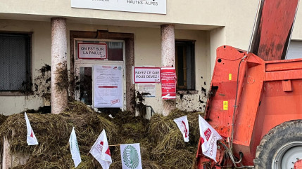 Hautes-Alpes : paiements des aides MAEC, les agriculteurs mobilisés à Gap Hautes-Alpes : paiements des aides MAEC, les agriculteurs mobilisés à Gap