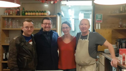 Hautes-Alpes: pour Noël, la solidarité s'installe à Briançon