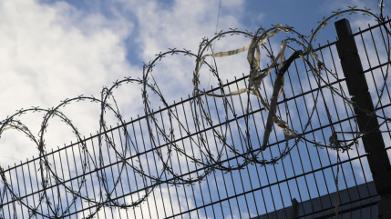 Hautes-Alpes : soup&ccedil;onn&eacute;e de violences sur son mari et sa fille pendant des ann&eacute;es, une m&egrave;re de famille plac&eacute;e en d&eacute;tention