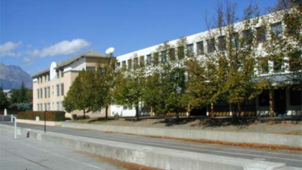 Hautes-Alpes : un appel à la manifestation après le non renouvellement de plusieurs surveillants au collège de Guillestre Hautes-Alpes : un appel à la manifestation après le non renouvellement de plusieurs surveillants au collège de Guillestre