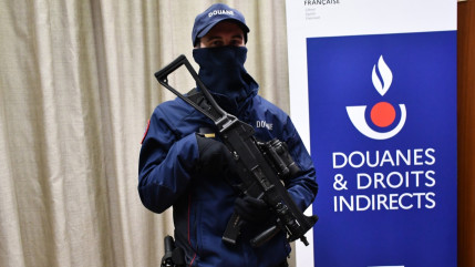 Il cachait 130 kilos de cannabis derri&egrave;re des fruits et des l&eacute;gumes : un Lituanien pinc&eacute; &agrave; Montgen&egrave;vre lourdement condamn&eacute;