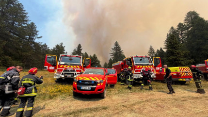 Incendie dans les Hautes-Alpes : le feu reste fix&eacute; &agrave; 510 hectares, 170 pompiers toujours mobilis&eacute;s