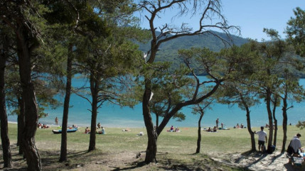 La baignade interdite sur la plage des Tr&eacute;mouilles &agrave; Chanteloube