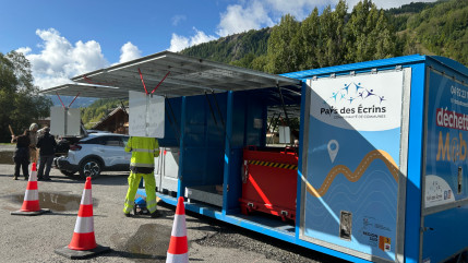 La d&eacute;chetterie mobile du Pays des &Eacute;crins de retour