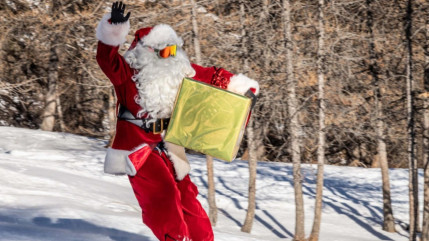 Le p&egrave;re No&euml;l arrive dans les Alpes du Sud