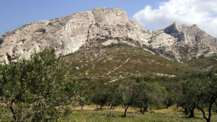 Le projet éolien sur la montagne d'Aureille enterré par le Conseil d'État Le projet éolien sur la montagne d'Aureille enterré par le Conseil d'État