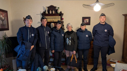 Les forces de l’ordre à la rencontre des veuves et veufs de la Gendarmerie Les forces de l’ordre à la rencontre des veuves et veufs de la Gendarmerie