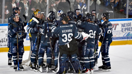 Ligue Magnus : Les Rapaces de Gap écrasent le leader angevin Ligue Magnus : Les Rapaces de Gap écrasent le leader angevin