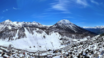 Montgenèvre clôt la saison d'hiver... avec la manière et la convivialité ! Montgenèvre clôt la saison d'hiver... avec la manière et la convivialité !