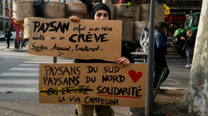 "Nous ne disparaitrons pas en silence" : les agriculteurs des Hautes-Alpes appelés à manifester le 2 janvier "Nous ne disparaitrons pas en silence" : les agriculteurs des Hautes-Alpes appelés à manifester le 2 janvier