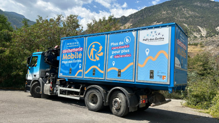 Pays des &Eacute;crins : la d&eacute;chetterie mobile poursuit ses tourn&eacute;es jusqu&rsquo;au 7 novembre, d&eacute;couvrez o&ugrave;