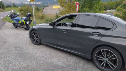 Positif à la cocaïne, il coupe un virage devant les gendarmes