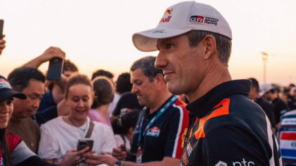Sébastien Ogier au départ du rallye du Paraguay Sébastien Ogier au départ du rallye du Paraguay